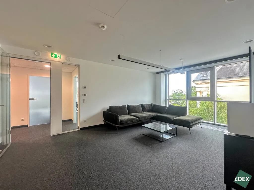 7-Zimmer-Gewerbeimmobilie mieten in Mödling – 250 m², € 4.742 – Bild 2 von 9