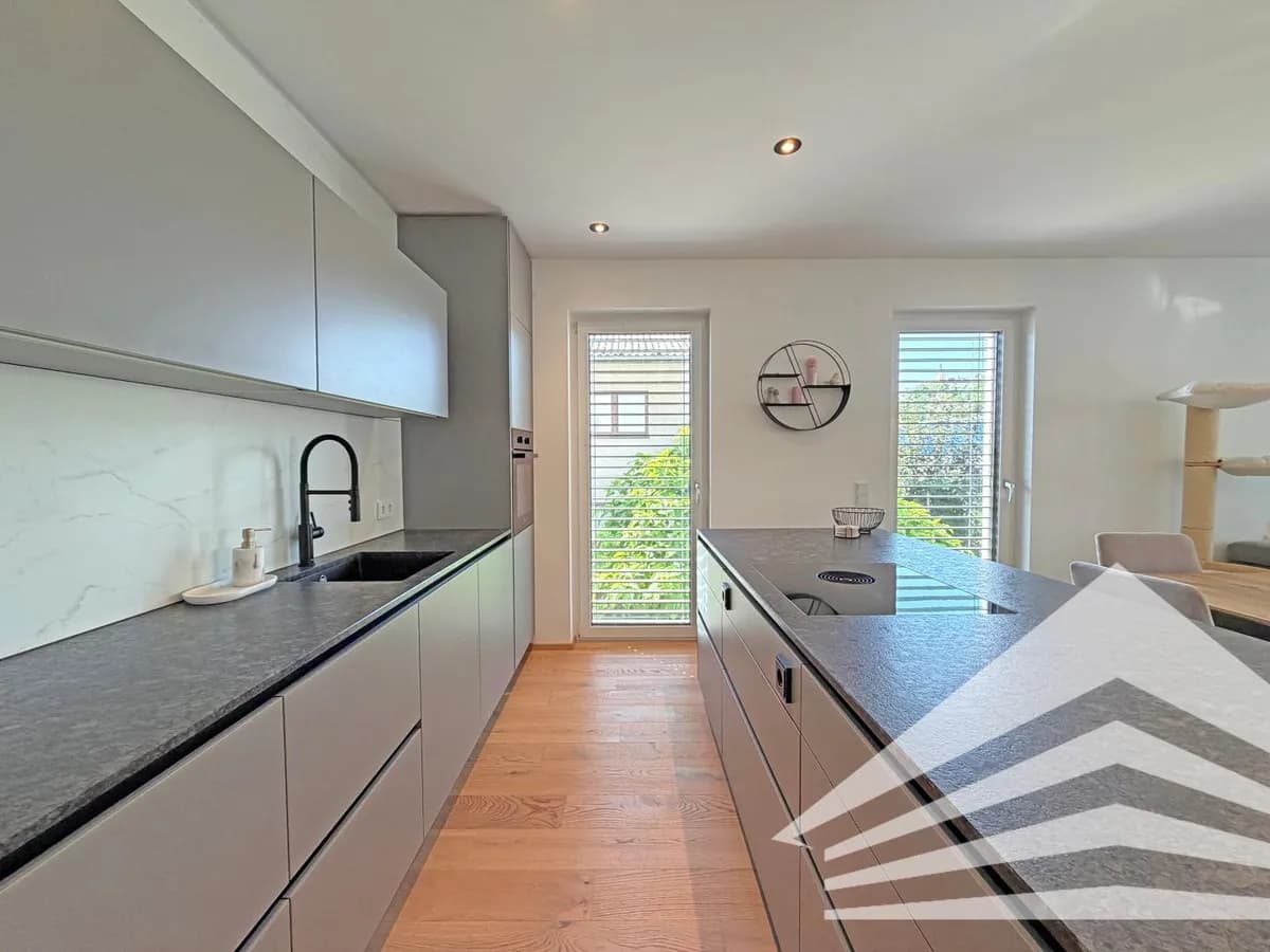 4-Zimmer-Wohnung mieten in Linz – 94,81 m², € 1.924 – Bild 7 von 17