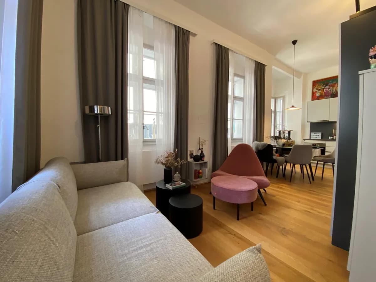2-Zimmer-Wohnung mieten in Linz – 50,29 m², € 940 – Bild 2 von 13