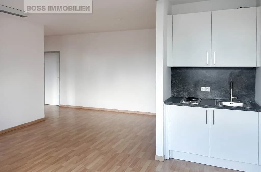 5-Zimmer-Gewerbeimmobilie mieten in Linz – 142 m², € 1.361 – Bild 3 von 13