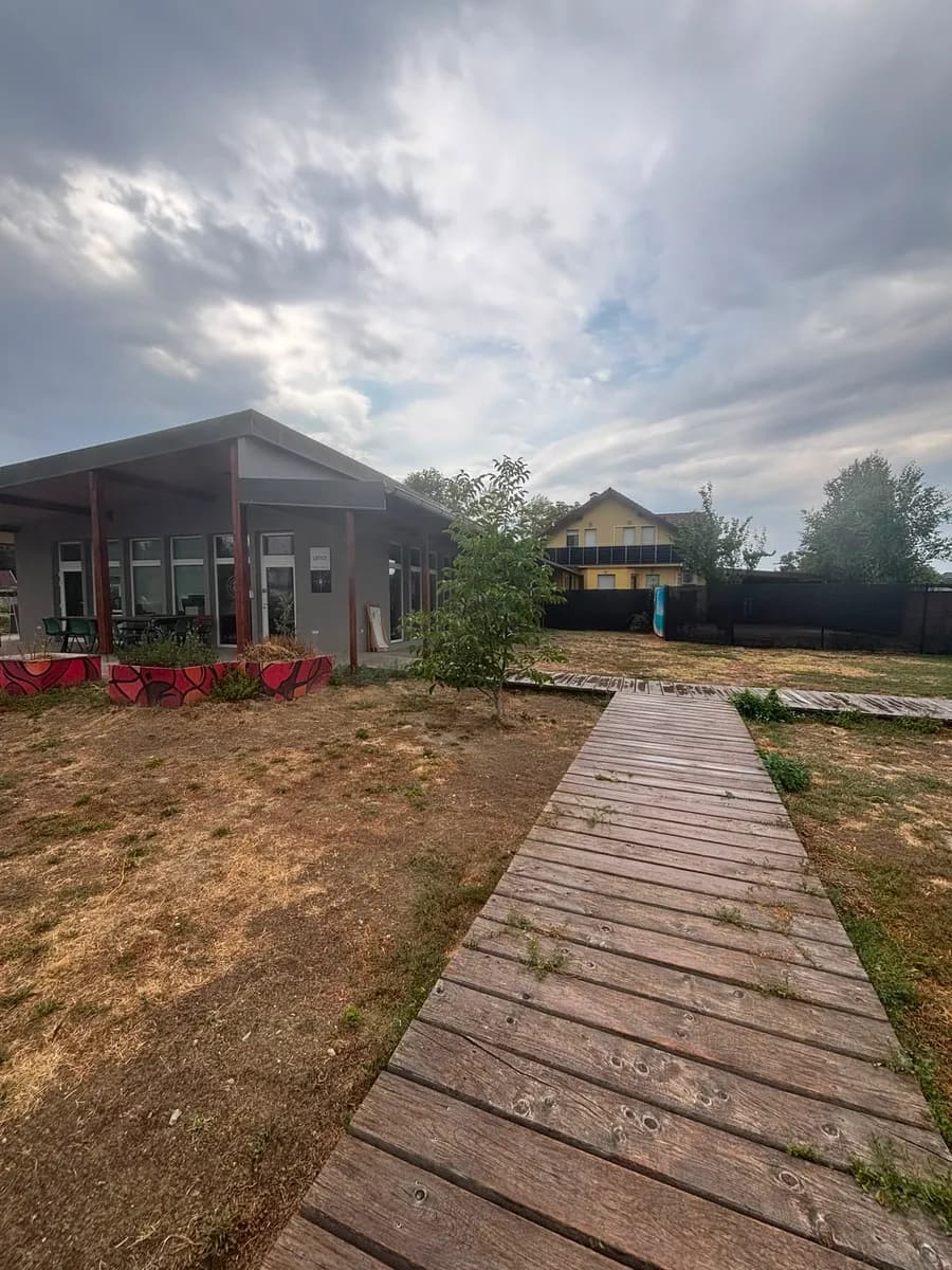 4-Zimmer-Gewerbeimmobilie mieten in Korneuburg – 150 m², € 2.250 – Bild 3 von 7