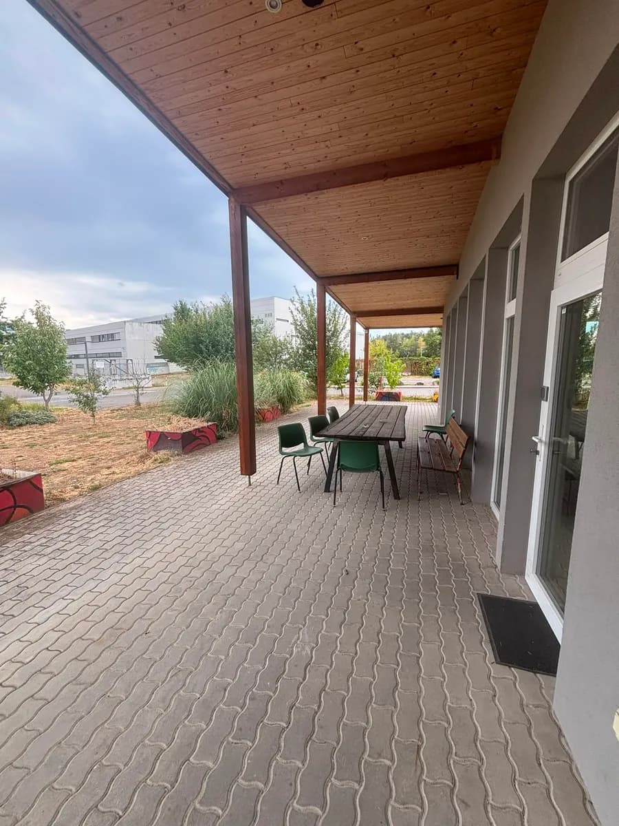 4-Zimmer-Gewerbeimmobilie mieten in Korneuburg – 150 m², € 2.250 – Bild 4 von 7