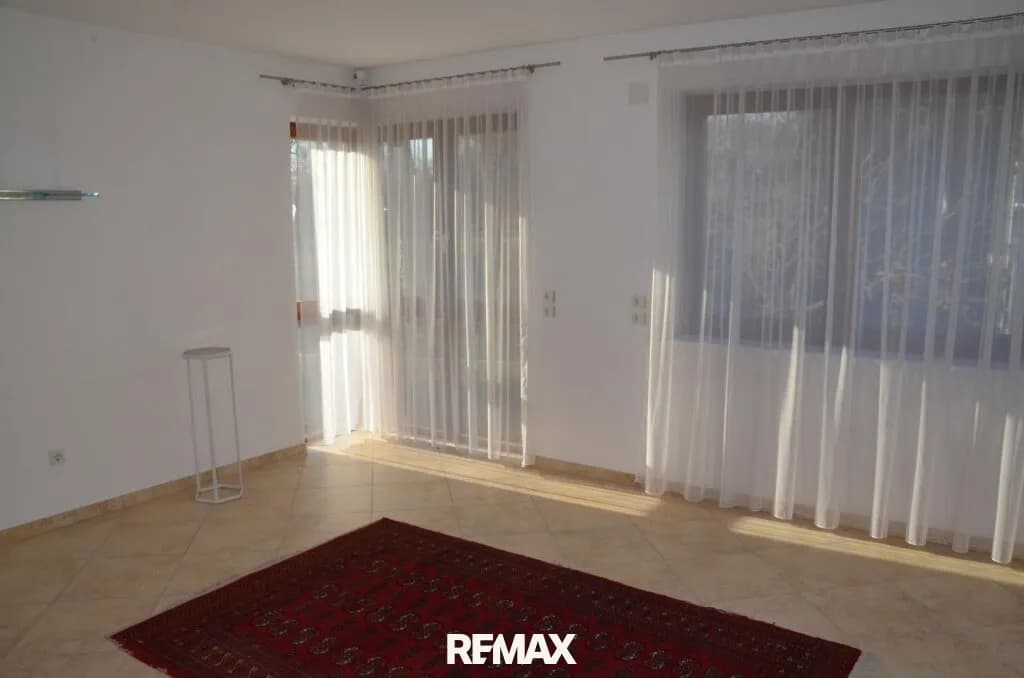 3-Zimmer-Gewerbeimmobilie mieten in Krems an der Donau – 78 m², € 970 – Bild 5 von 11