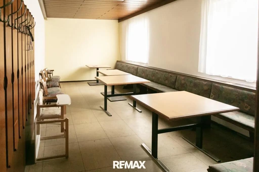 4-Zimmer-Gewerbeimmobilie kaufen in Zwettl – 1 m², € 230.000 – Bild 12 von 31
