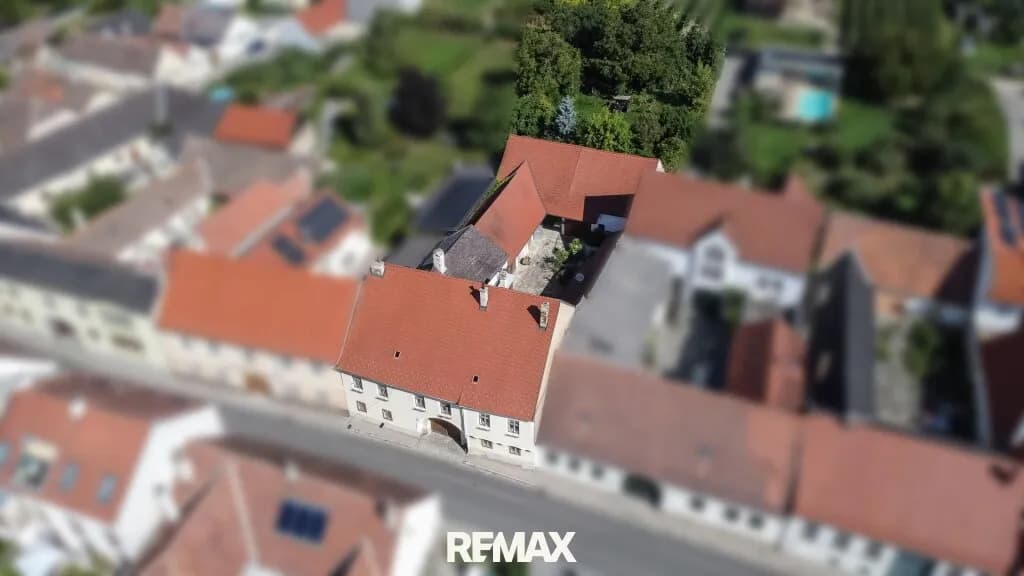 9-Zimmer-Gewerbeimmobilie kaufen in Krems Land – 300 m², € 490.000 – Bild 2 von 48