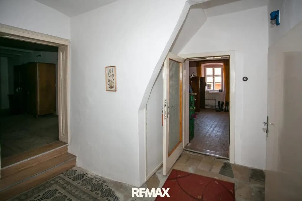 9-Zimmer-Gewerbeimmobilie kaufen in Krems Land – 300 m², € 490.000 – Bild 21 von 48