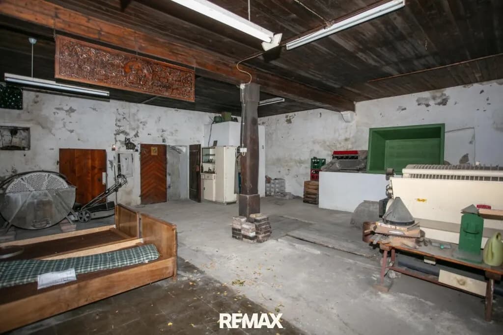 9-Zimmer-Gewerbeimmobilie kaufen in Krems Land – 300 m², € 490.000 – Bild 26 von 48