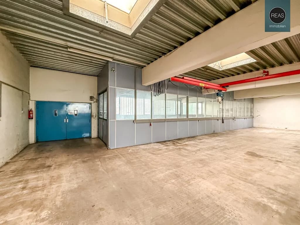 Gewerbeimmobilie mieten in Wien – 2 000 m², € 9 – Bild 2 von 33