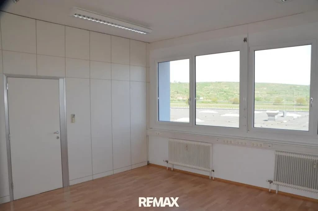 1-Zimmer-Gewerbeimmobilie mieten in Krems an der Donau – 23 m², € 410