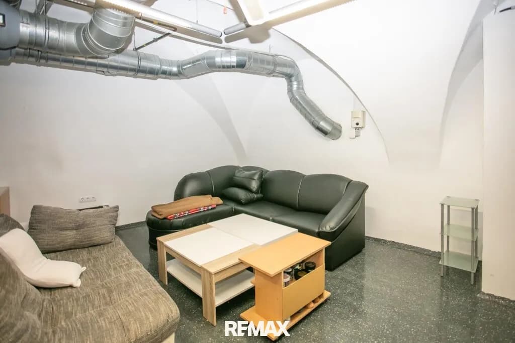 Gewerbeimmobilie kaufen in Krems an der Donau – 803 m², € 2.150.000 – Bild 21 von 27