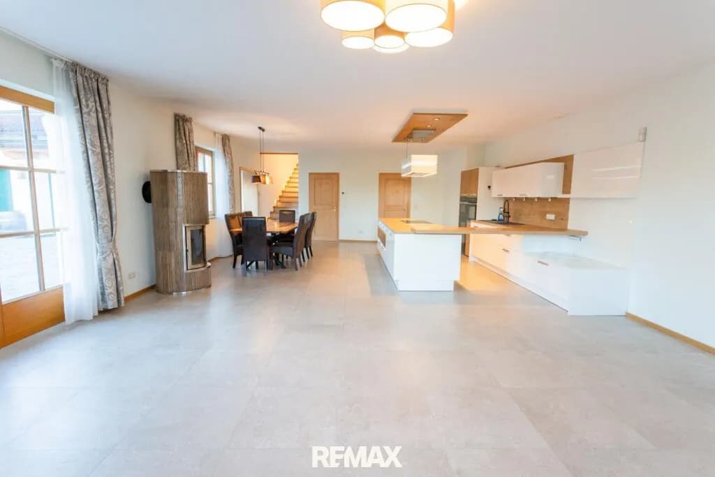 5-Zimmer-Haus kaufen in Krems an der Donau – 254 m², € 698.000 – Bild 8 von 33