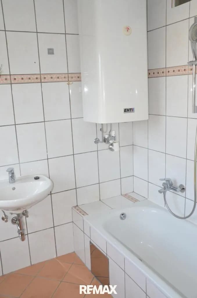 2-Zimmer-Wohnung mieten in Krems an der Donau – 73,53 m², € 768 – Bild 7 von 8