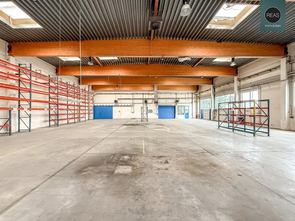 Gewerbeimmobilie mieten in Wien – 1 300 m², € 9 – Bild 4 von 26