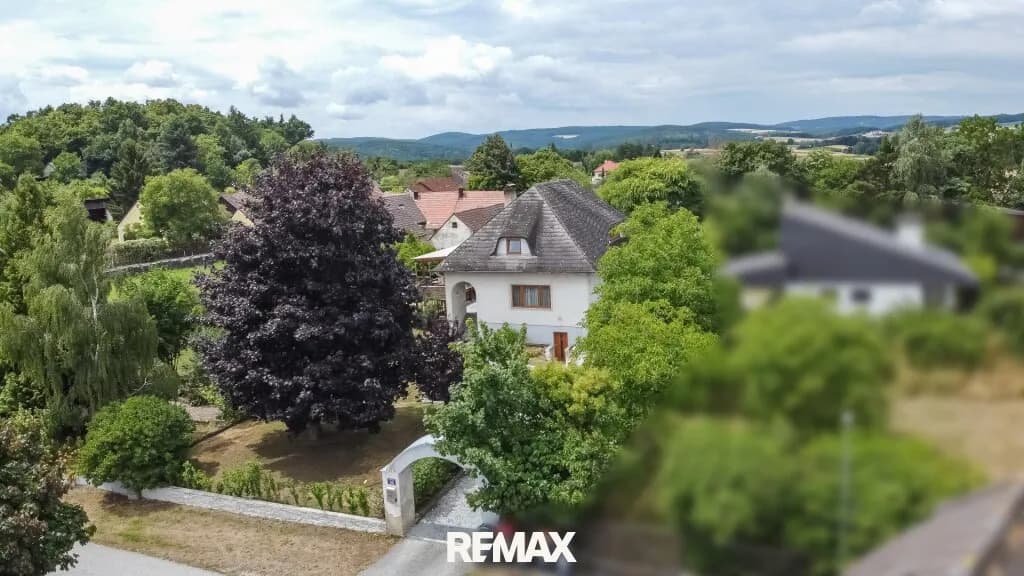 6-Zimmer-Haus kaufen in Krems Land – 207 m², € 327.000 – Bild 2 von 40
