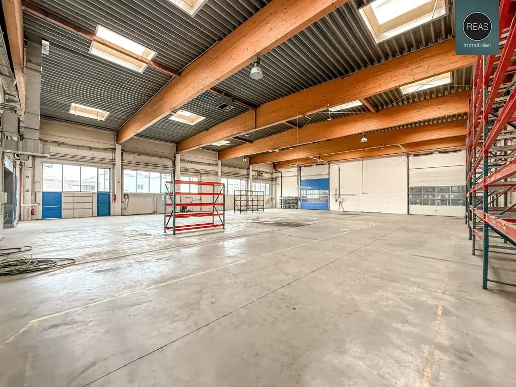 Gewerbeimmobilie mieten in Wien – 3 300 m², € 9 – Bild 3 von 37