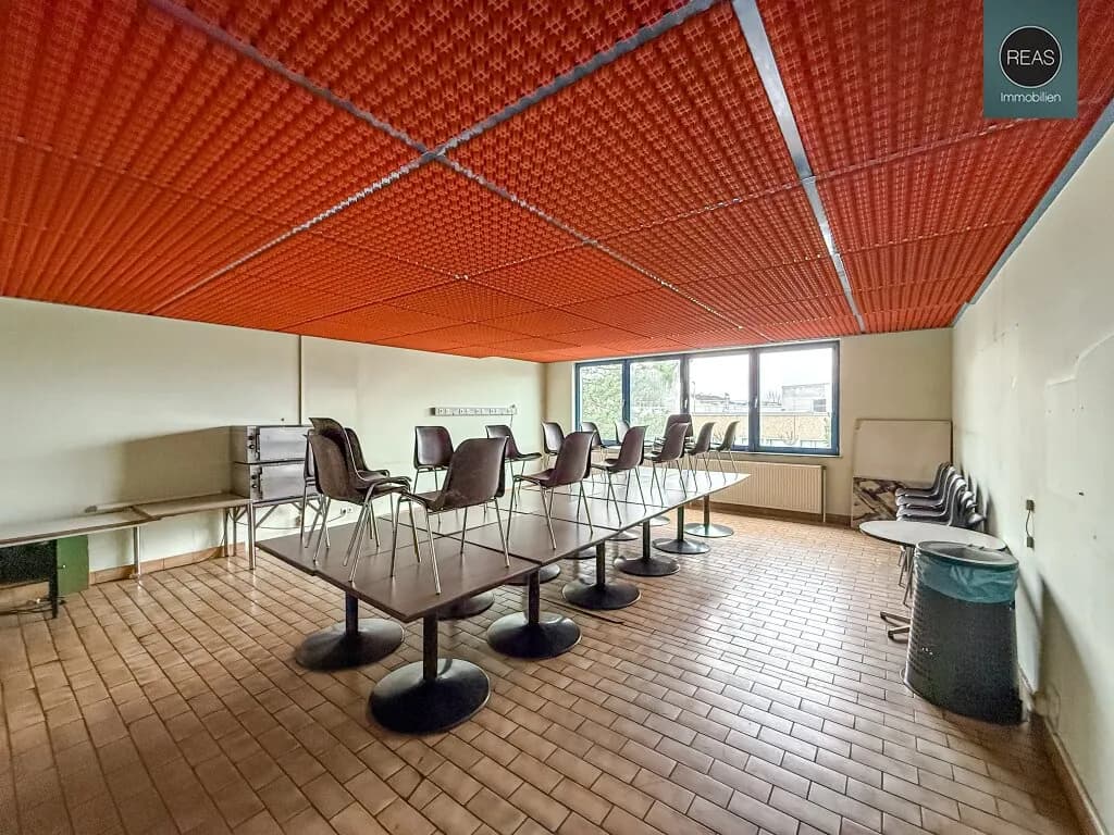 Gewerbeimmobilie mieten in Wien – 3 300 m², € 9 – Bild 18 von 37