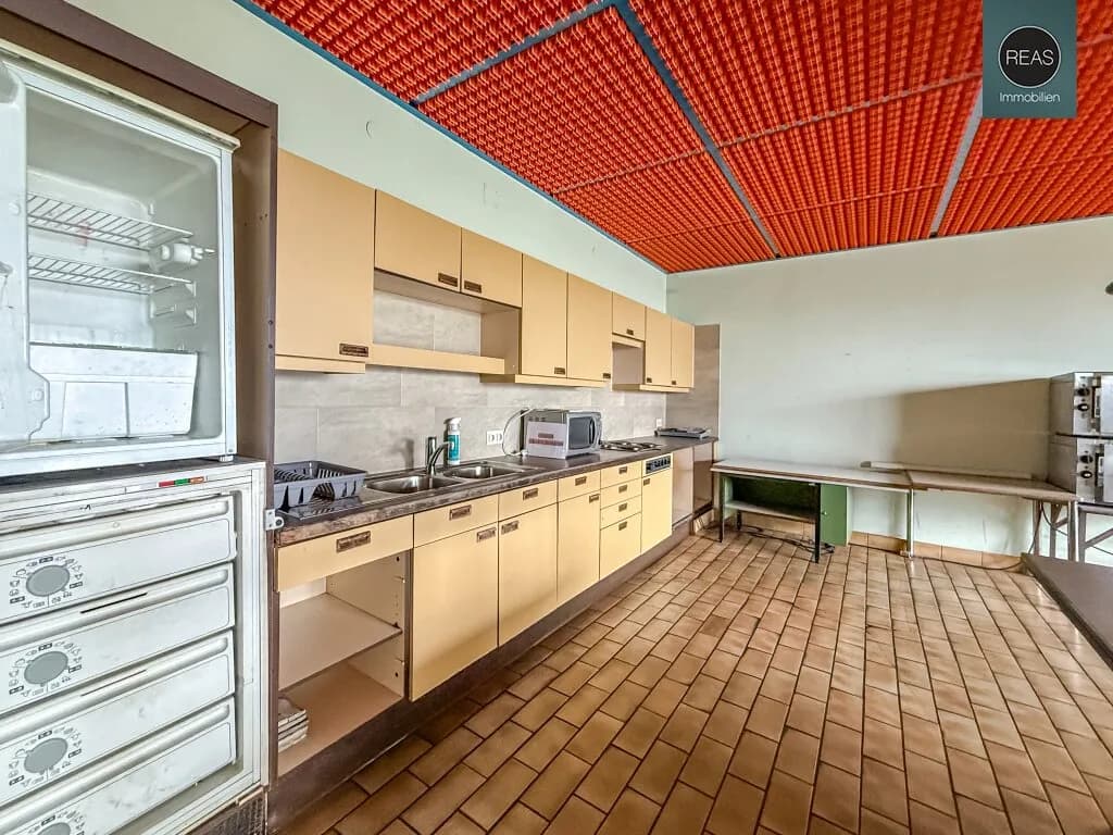Gewerbeimmobilie mieten in Wien – 3 300 m², € 9 – Bild 19 von 37