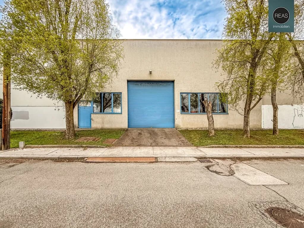 Gewerbeimmobilie mieten in Wien – 3 300 m², € 9 – Bild 29 von 37