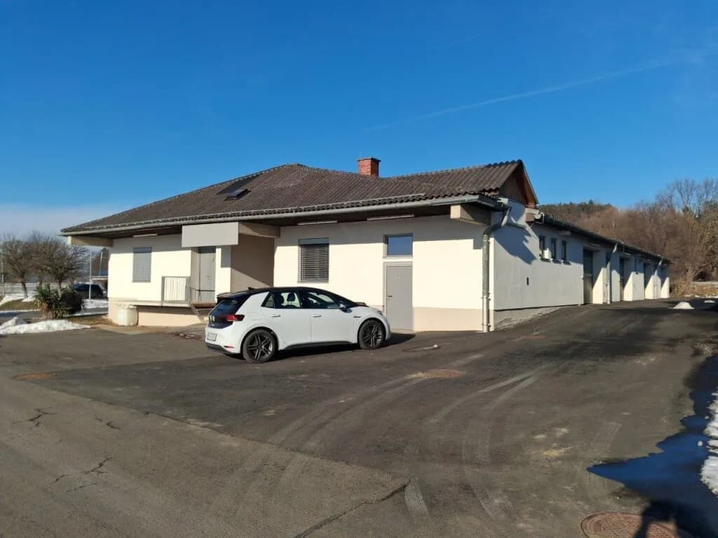 Gewerbeimmobilie mieten in Weiz – 249 m², € 1.749