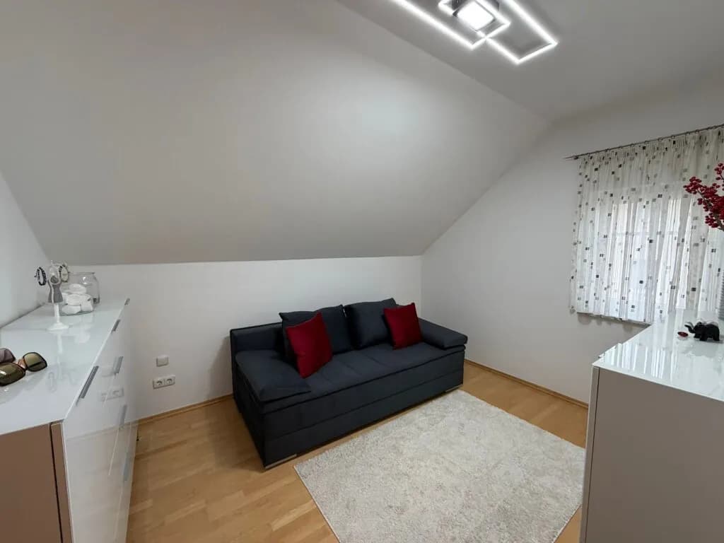 Haus kaufen in Linz Land – 213 m², € 849.000 – Bild 13 von 26