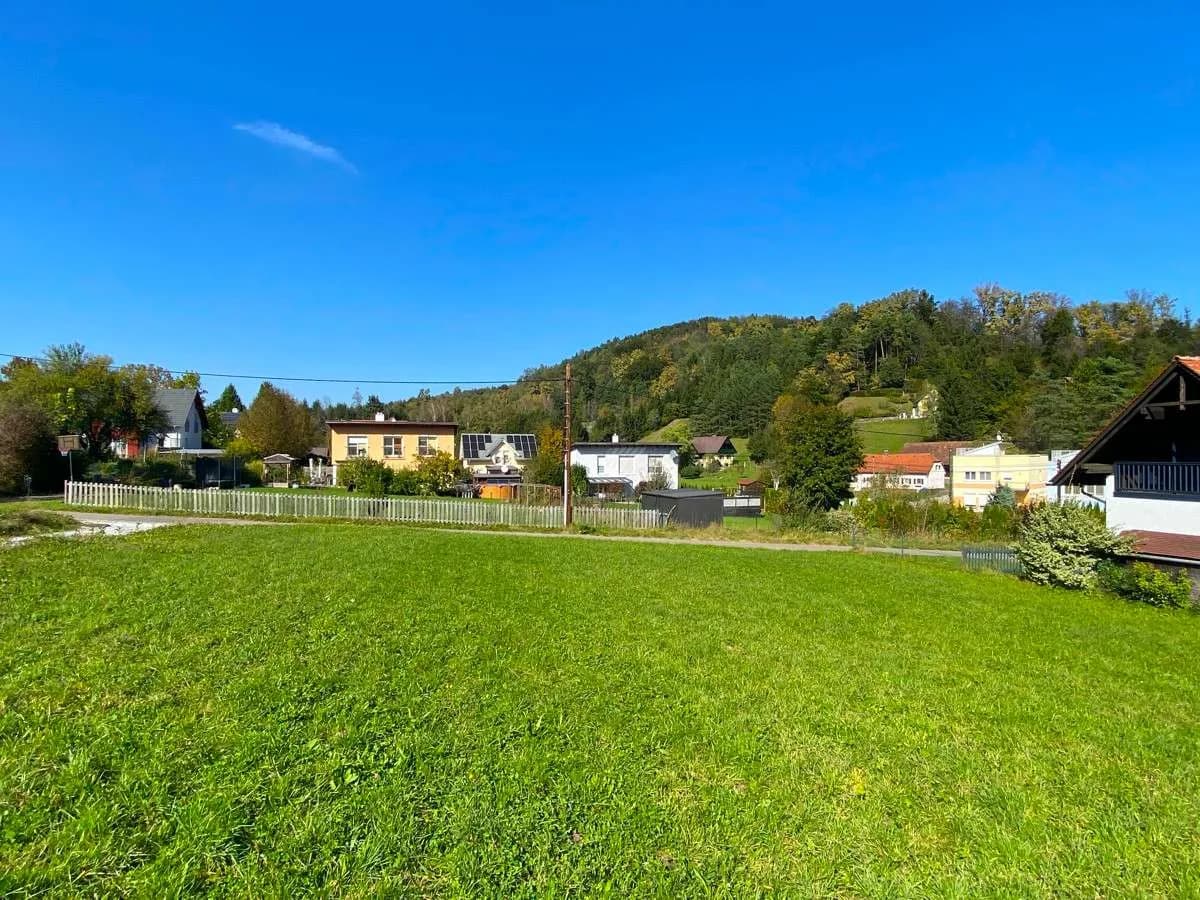 Grundstück kaufen in Graz – 1 361 m², € 520.000