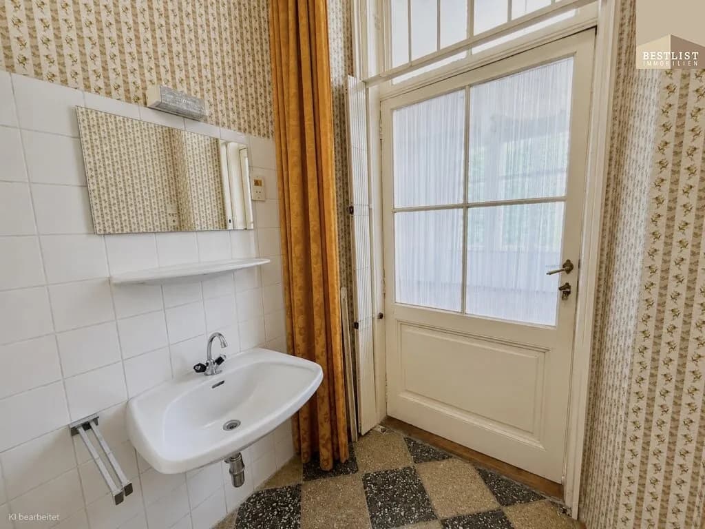 6-Zimmer-Gewerbeimmobilie mieten in Baden – 200 m², € 2.200 – Bild 13 von 15