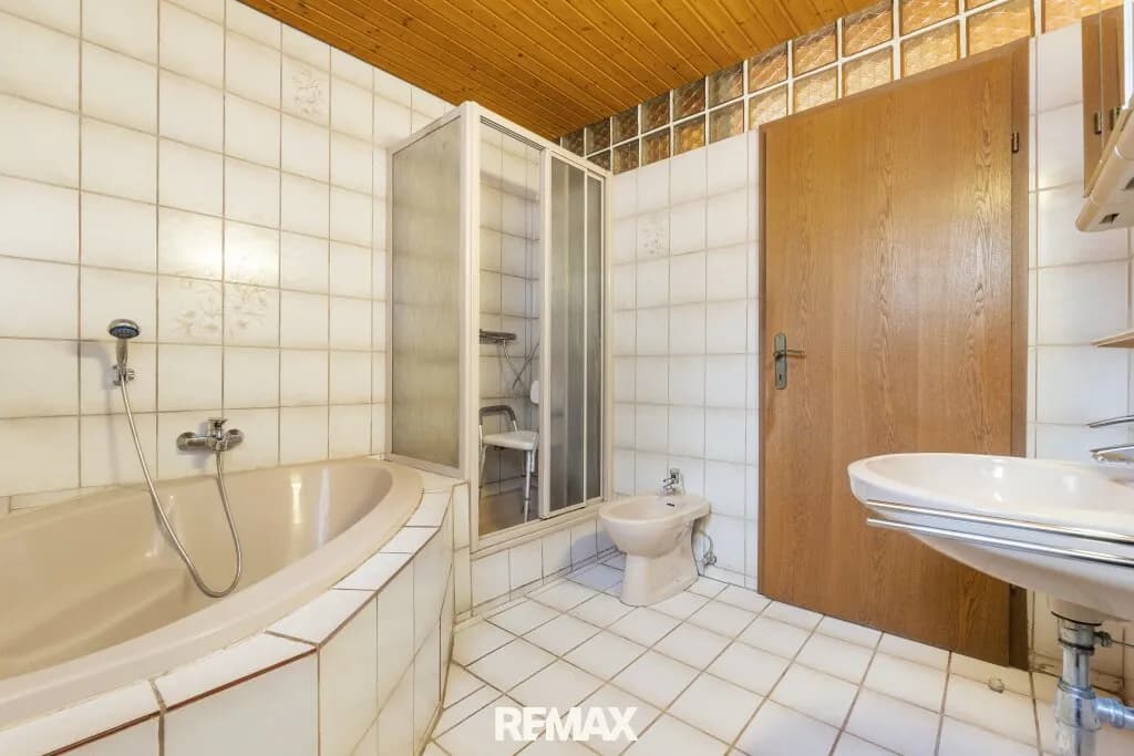 Gewerbeimmobilie kaufen in Feldkirchen – 323 m², € 550.000 – Bild 15 von 26