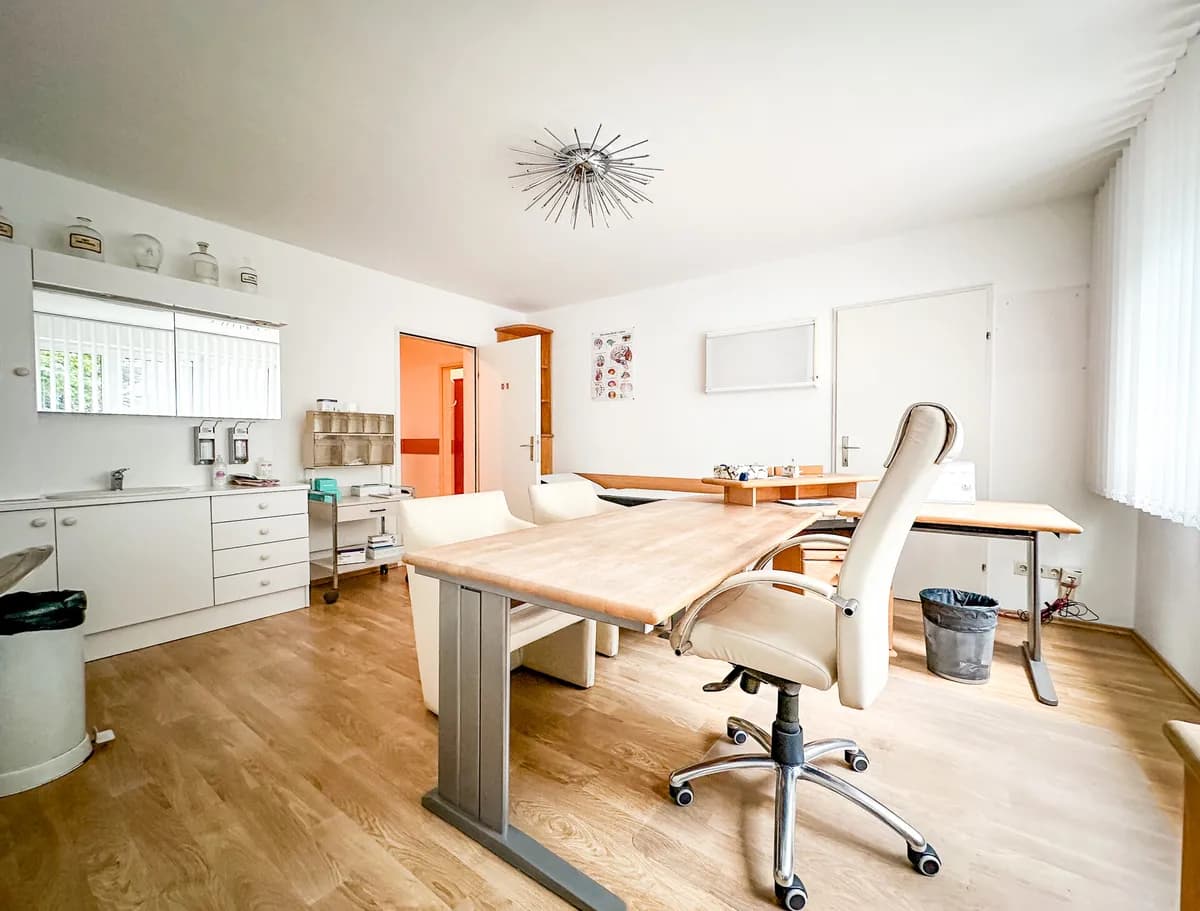 5-Zimmer-Gewerbeimmobilie kaufen in Wien – 100 m², € 380.000