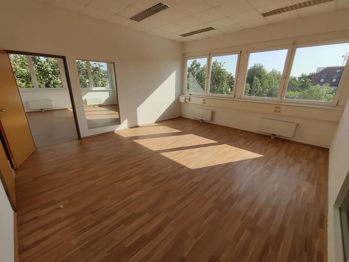2-Zimmer-Gewerbeimmobilie mieten in Wels – 60 m², € 646