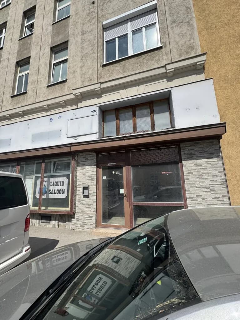 Gewerbeimmobilie kaufen in Tulln – 163 m², € 180.000