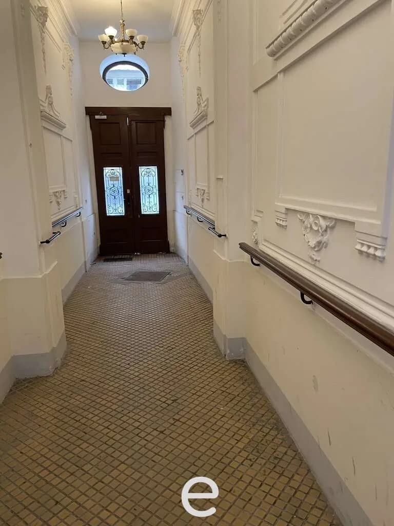 Gewerbeimmobilie kaufen in Wien – 1 013 m² – Bild 2 von 12