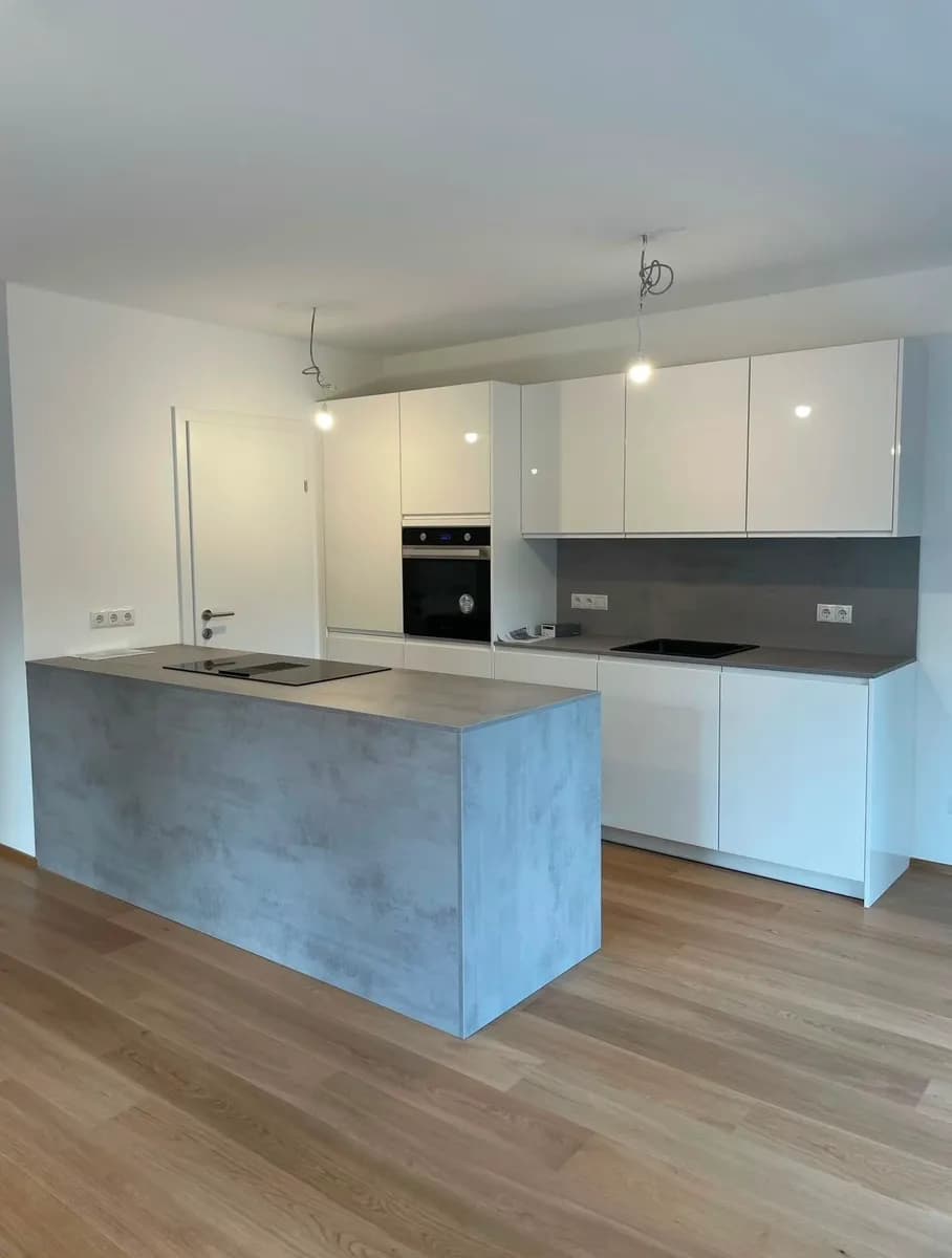 3-Zimmer-Wohnung mieten in Graz – 84 m², € 1.799 – Bild 1 von 10