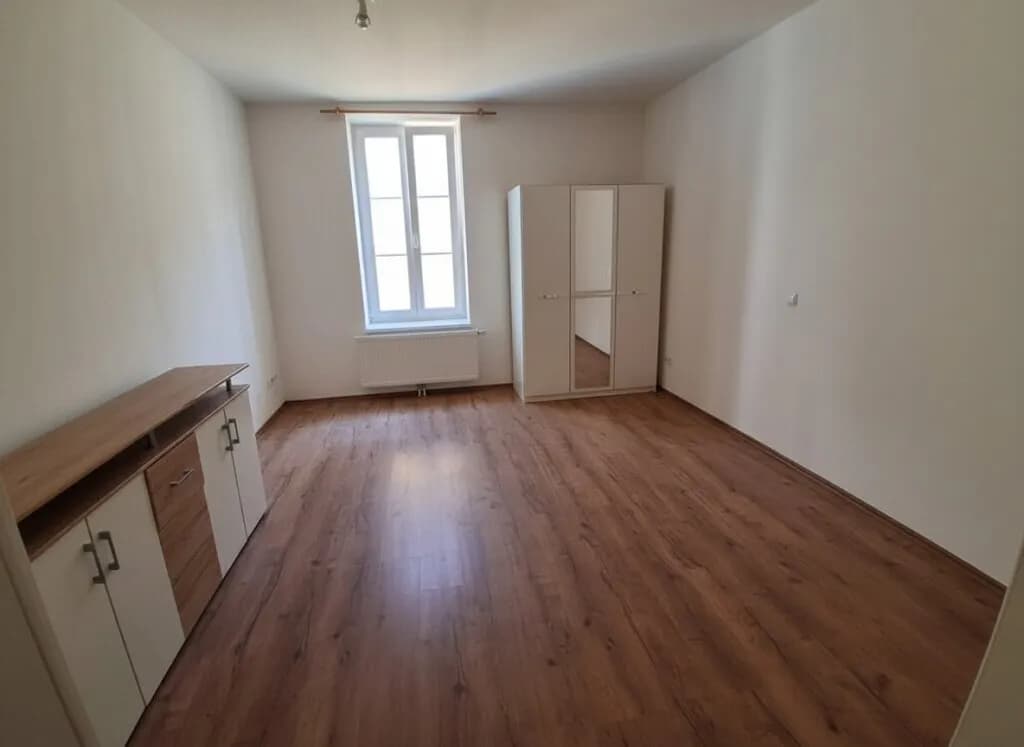 2-Zimmer-Wohnung mieten in Horn – 86,43 m², € 837 – Bild 5 von 6