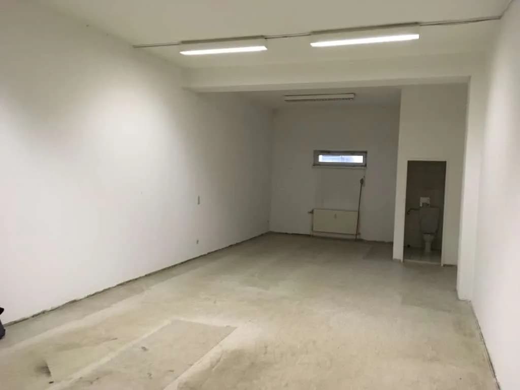 Gewerbeimmobilie mieten in Oberwart – 53 m², € 570 – Bild 8 von 12