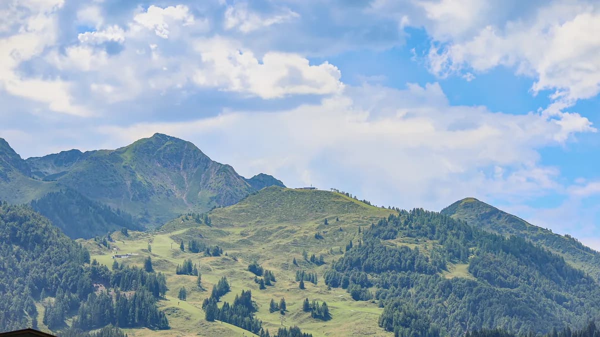 Grundstück kaufen in Kitzbühel – 1 000 m², € 950.000 – Bild 3 von 4