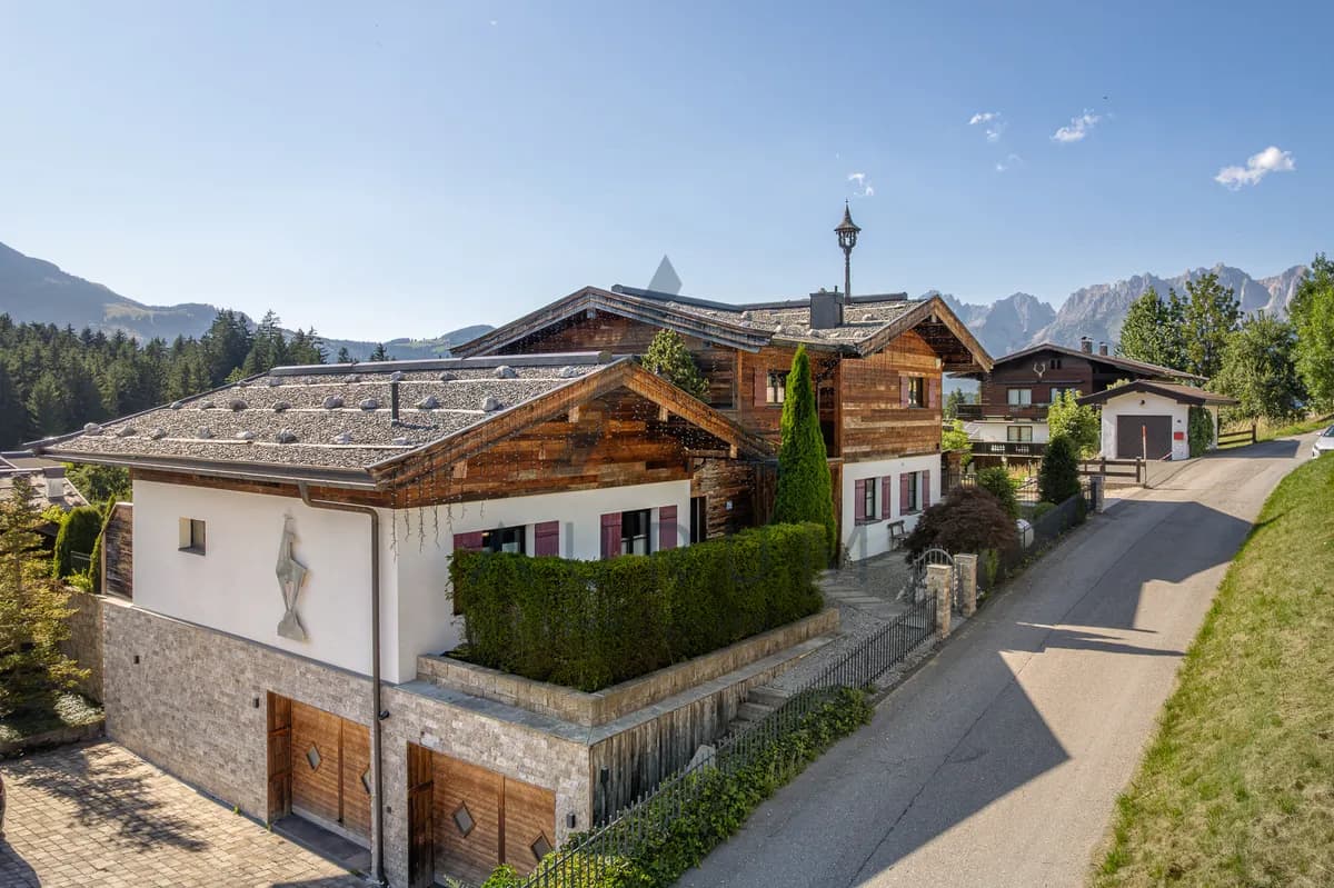 7-Zimmer-Haus kaufen in Kitzbühel – 318 m² – Bild 2 von 17