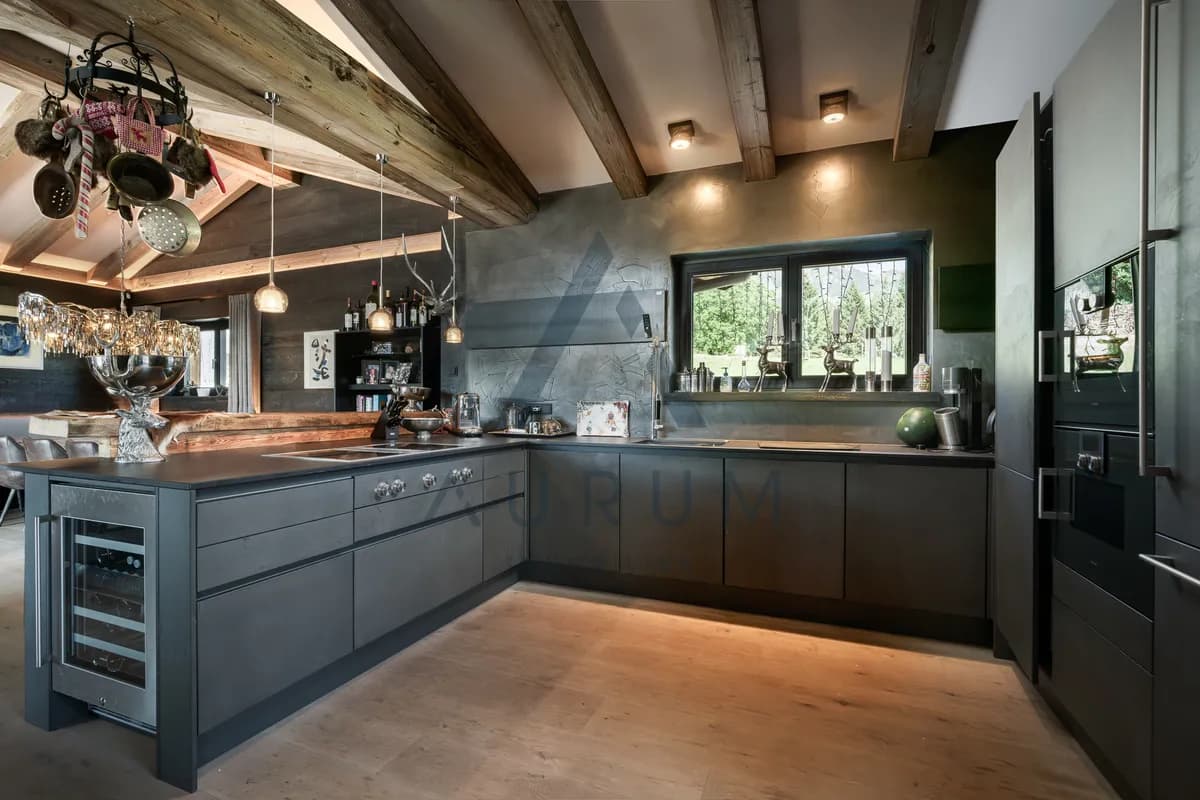 7-Zimmer-Haus kaufen in Kitzbühel – 318 m² – Bild 8 von 17
