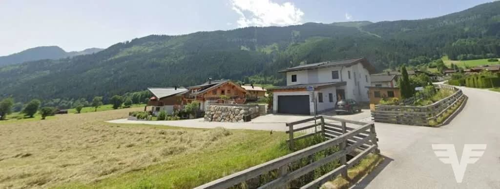 Grundstück kaufen in Zell am See – 774 m², € 580.500 – Bild 2 von 3