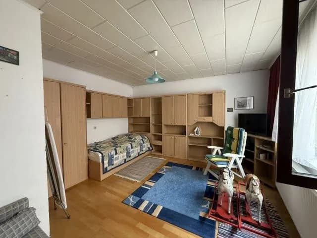 6-Zimmer-Haus kaufen in Krems an der Donau – 270 m², € 650.000 – Bild 9 von 14