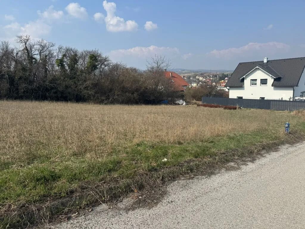 Grundstück kaufen in Mattersburg – 1 015 m², € 219.000