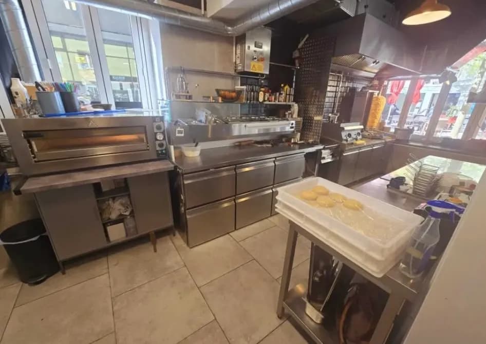 Gewerbeimmobilie mieten in Wien – 78 m², € 3.000 – Bild 10 von 10