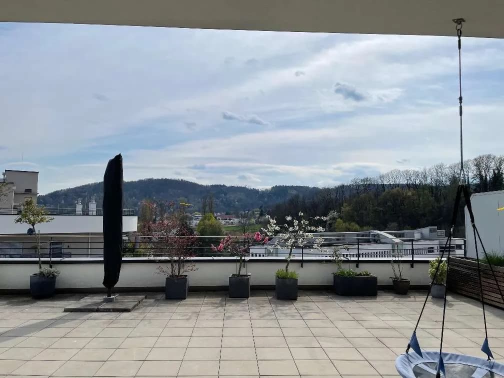 4-Zimmer-Wohnung mieten in Graz – 123 m², € 2.421