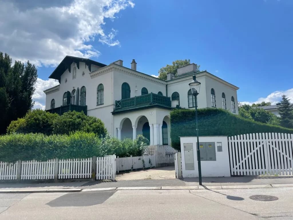 5-Zimmer-Wohnung kaufen in Baden – 151 m², € 990.000 – Bild 3 von 37