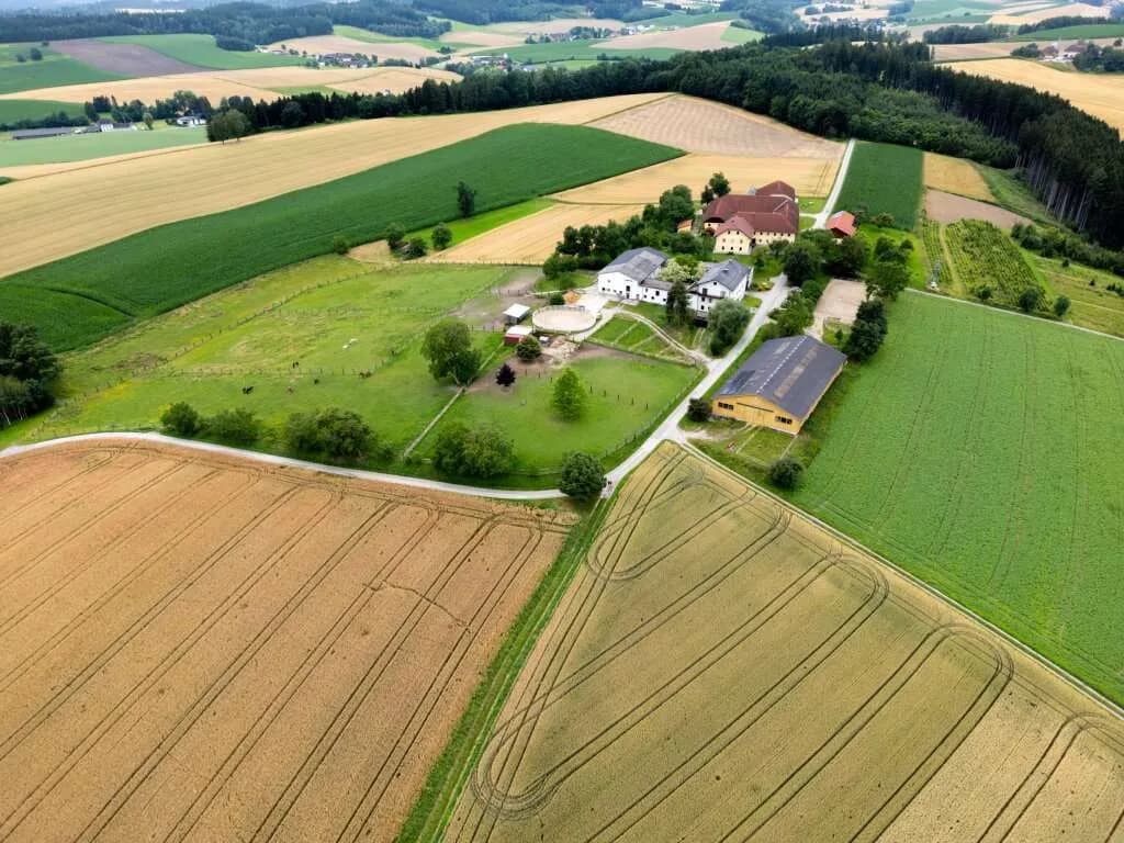 Grundstück kaufen in Wels-Land – 550 m²