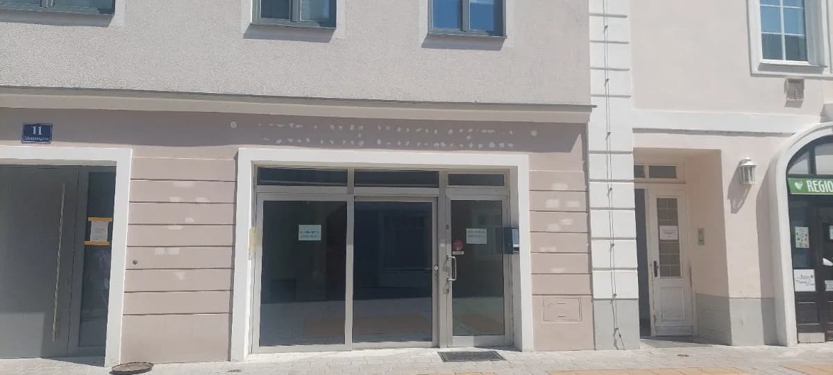 3-Zimmer-Gewerbeimmobilie mieten in Sankt Pölten – 124 m², € 1.381