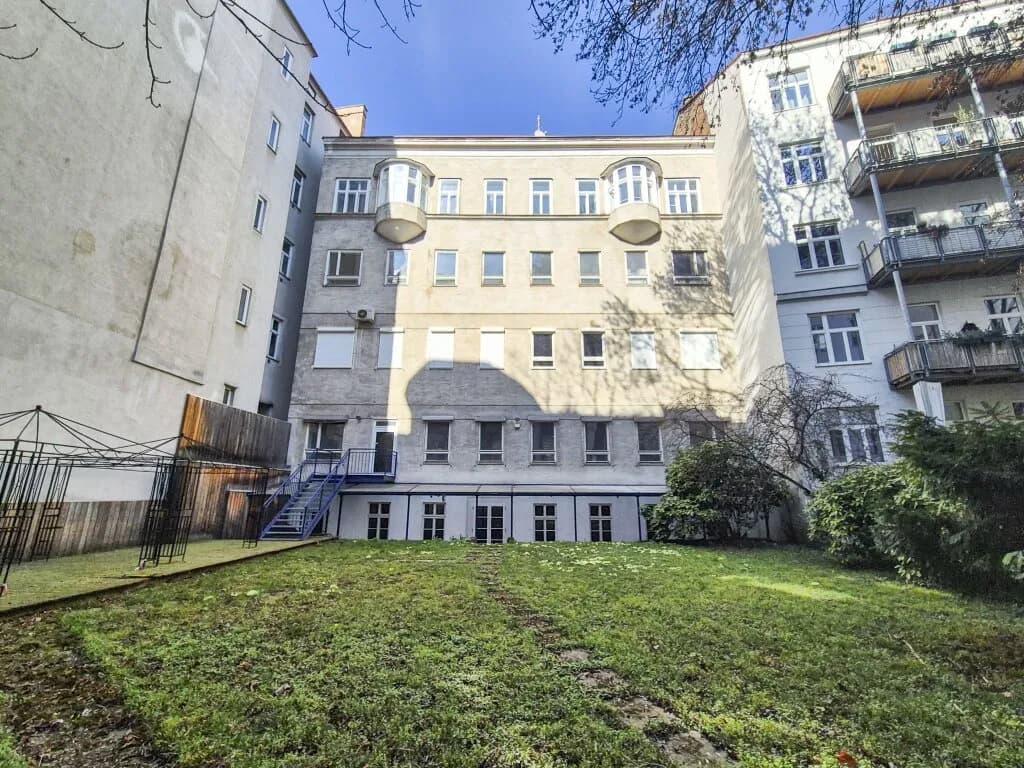 Gewerbeimmobilie mieten in Wien – 130 m², € 2.230 – Bild 1 von 10
