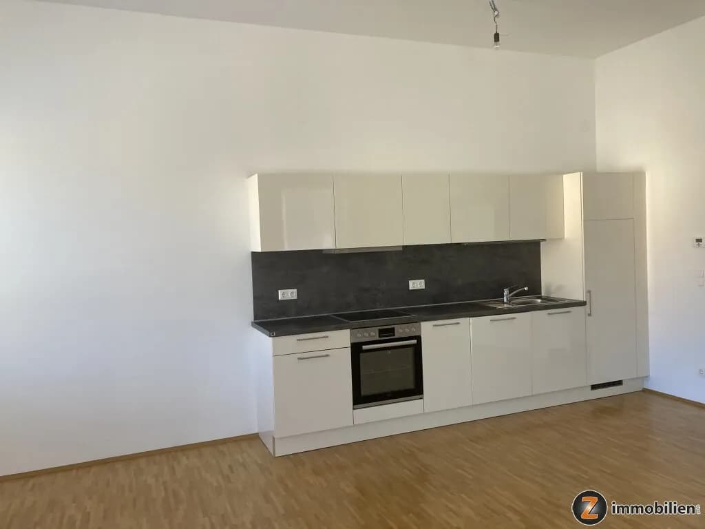 2-Zimmer-Wohnung mieten in Hartberg-Fürstenfeld – 75,61 m², € 825 – Bild 2 von 12