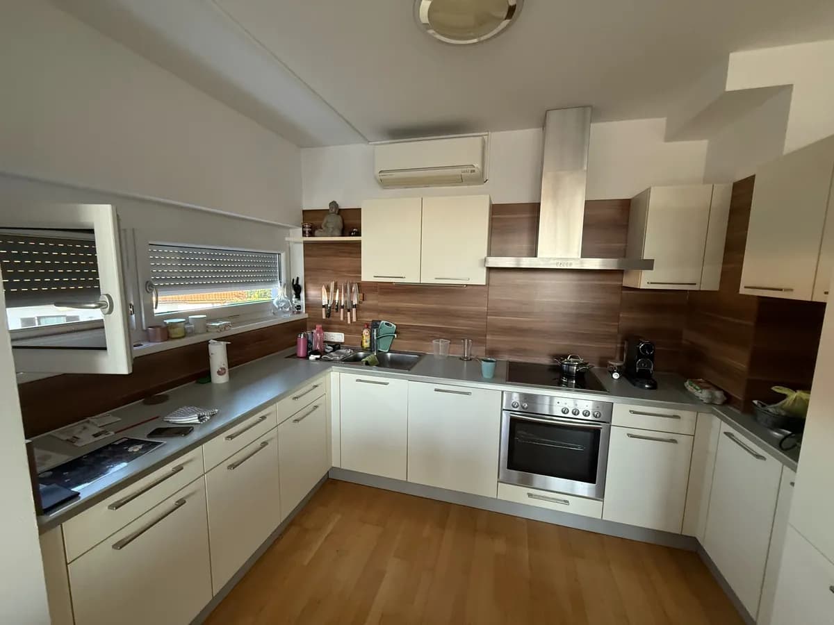 4-Zimmer-Wohnung mieten in Graz – 120 m², € 1.936 – Bild 6 von 16
