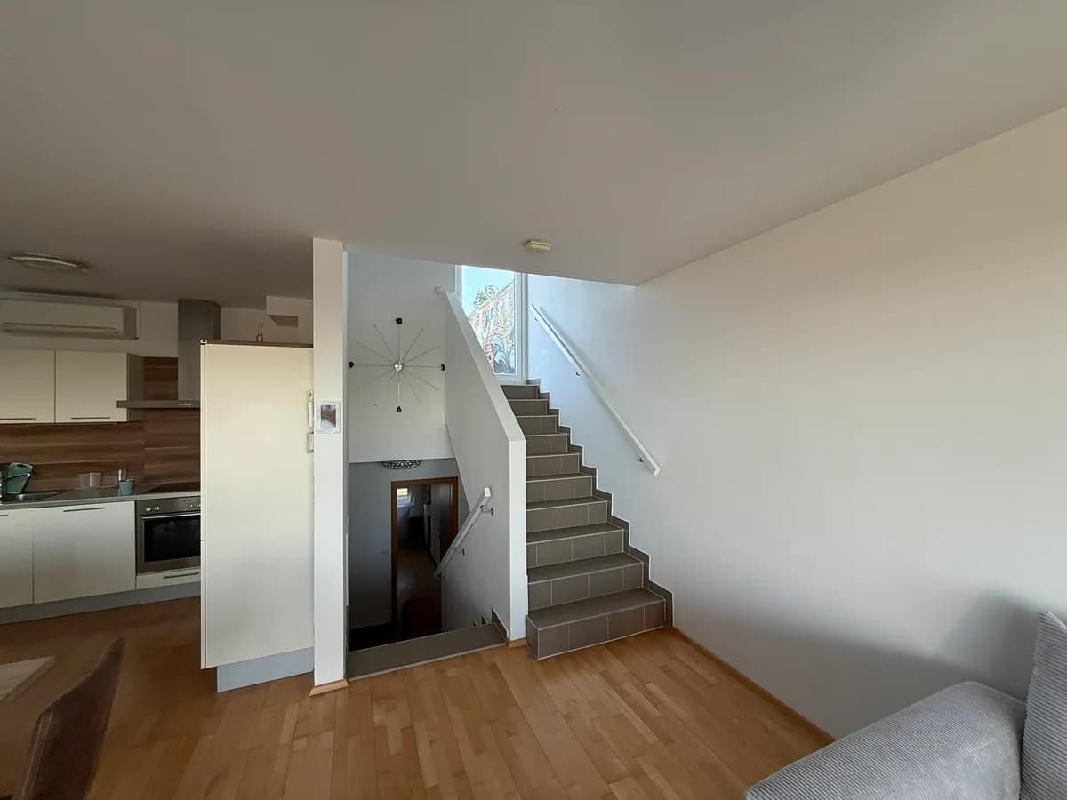 4-Zimmer-Wohnung mieten in Graz – 120 m², € 1.936 – Bild 13 von 16
