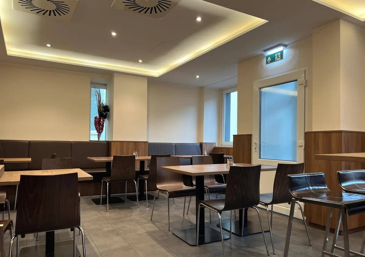 Gewerbeimmobilie mieten in Sankt Pölten Land – 116 m², € 3.200 – Bild 4 von 4